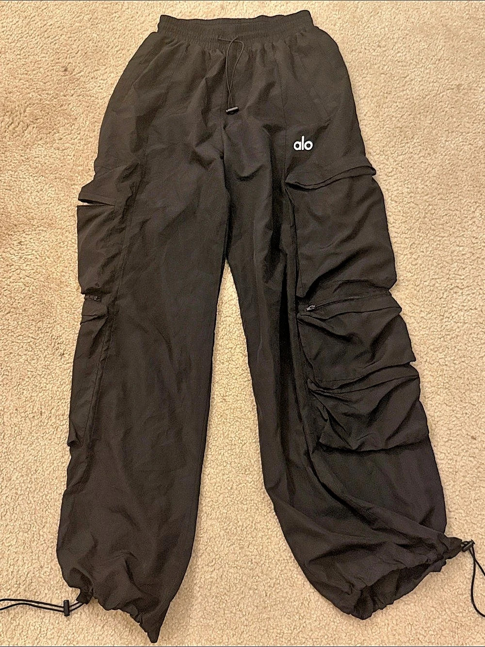 LABIJOU Cargo Jogger Pants in Black Size Small Like New